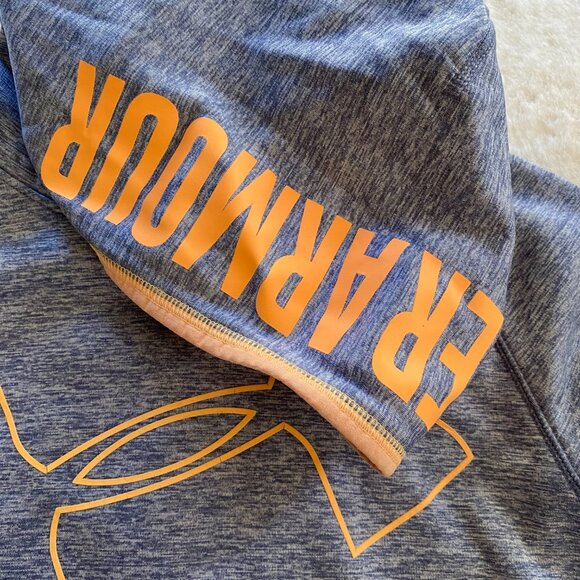 Under Armour Hoodie Blue Pull Over Hooded Sweatshirt with Pockets Size YMD Girls - Picture 6 of 15